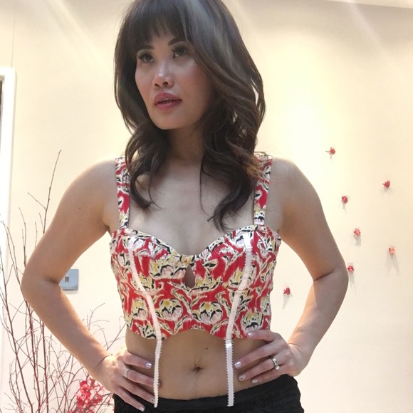 Tigerlily Tops - ✨NWT Tigerlily Vnillae Bodic Bra/Bralett Crop Top✨